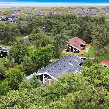 Velholdt Taet Pa Vesterhavet Sj248 *