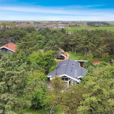 Feriehus Velholdt Taet Pa Vesterhavet Sj248